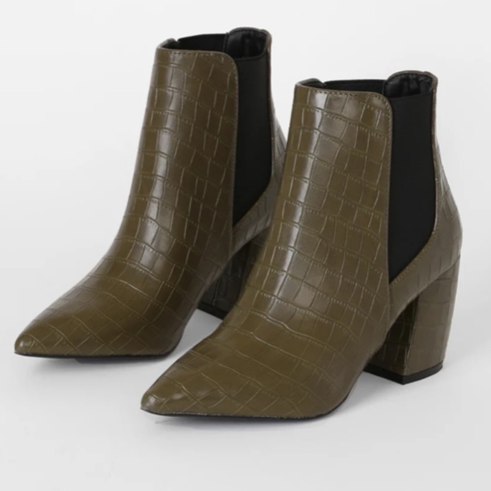 Lulu's Olive Croc-Embossed Ankle Boots